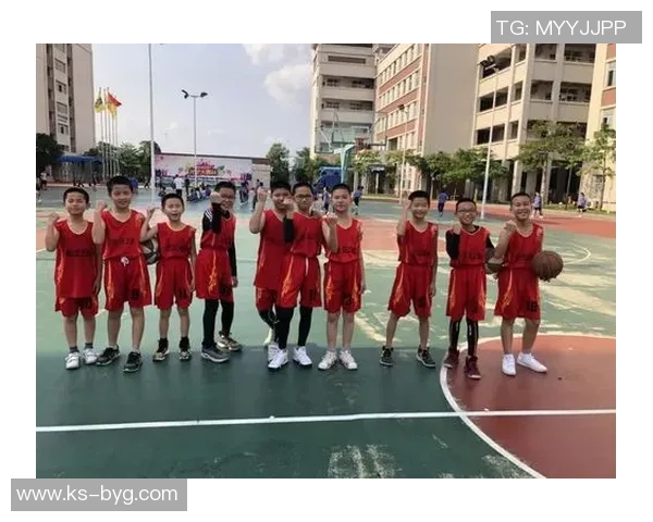 包不篮球场的奇妙冒险与成长故事探索青春的无限可能 包不篮球场的奇妙冒险与成长故事探索青春的无限可能