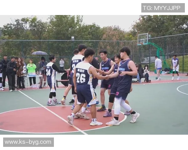 大学篮球俱乐部：激发青春活力与团队精神的竞技舞台